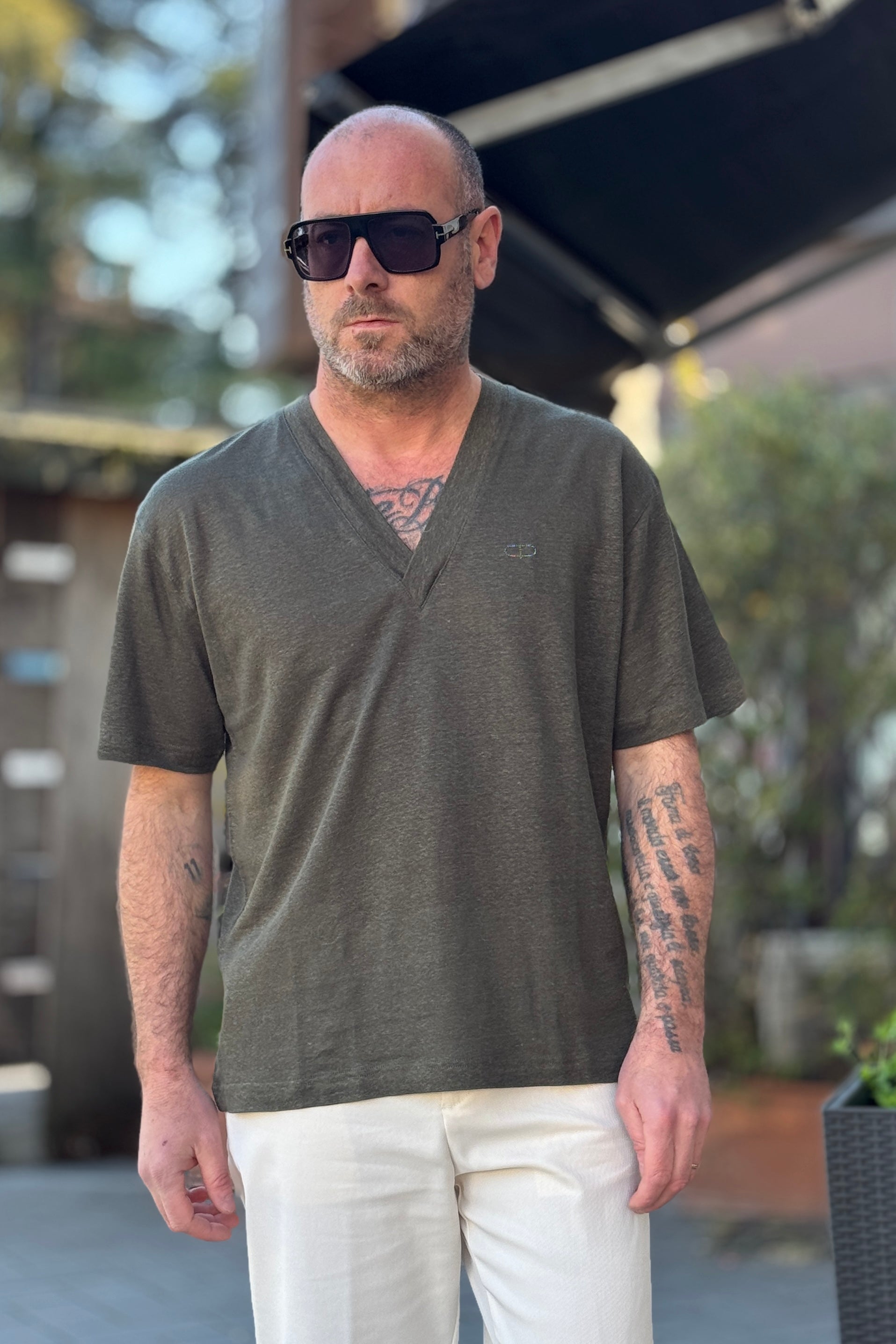 PIGNATELLI LINEA OMNIA TSHIRT V-NECK IN 100% LINO